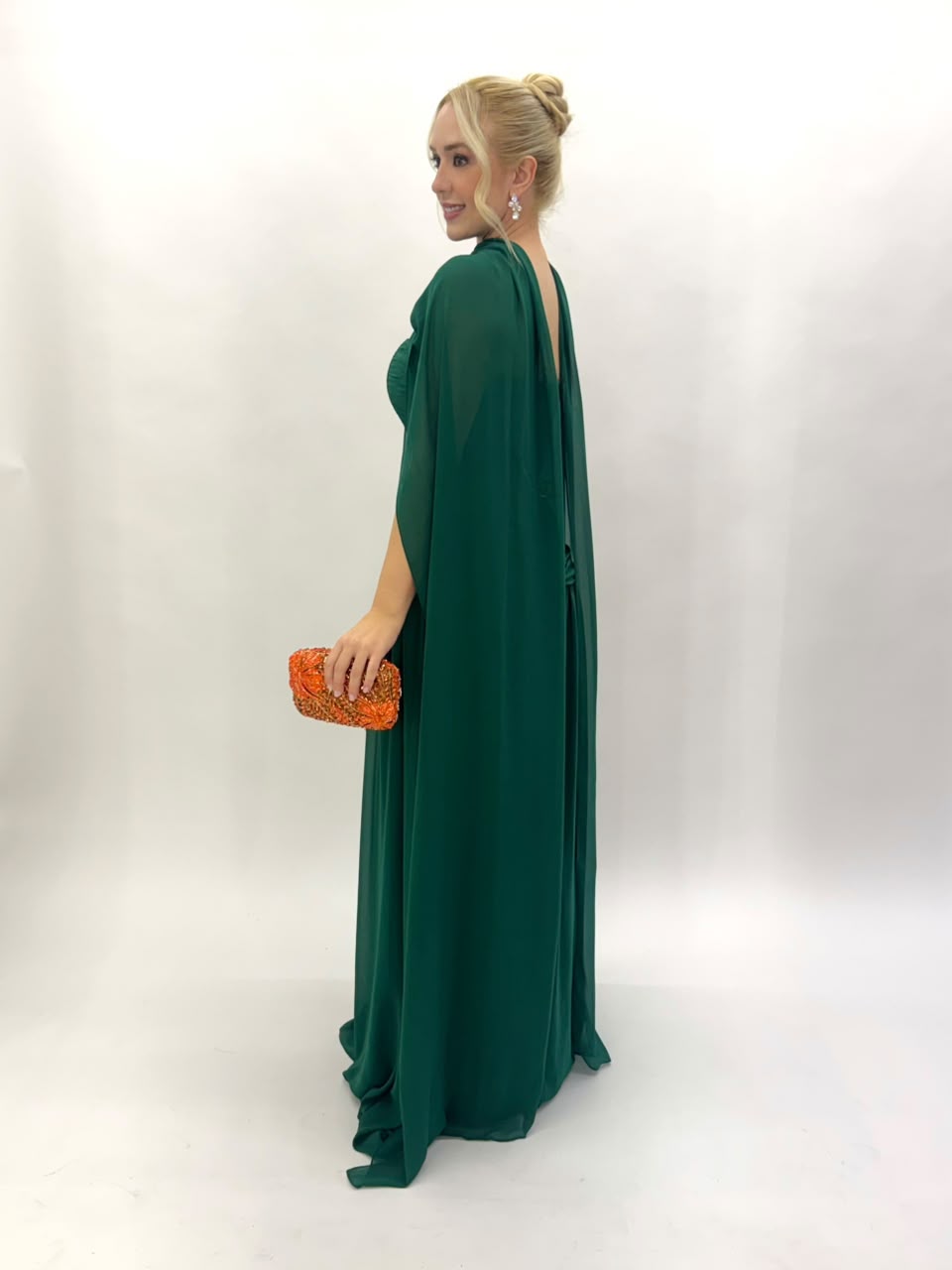 Vestido de Festa tomara que caia com capa e corpo baixo em musseline - COD 1026