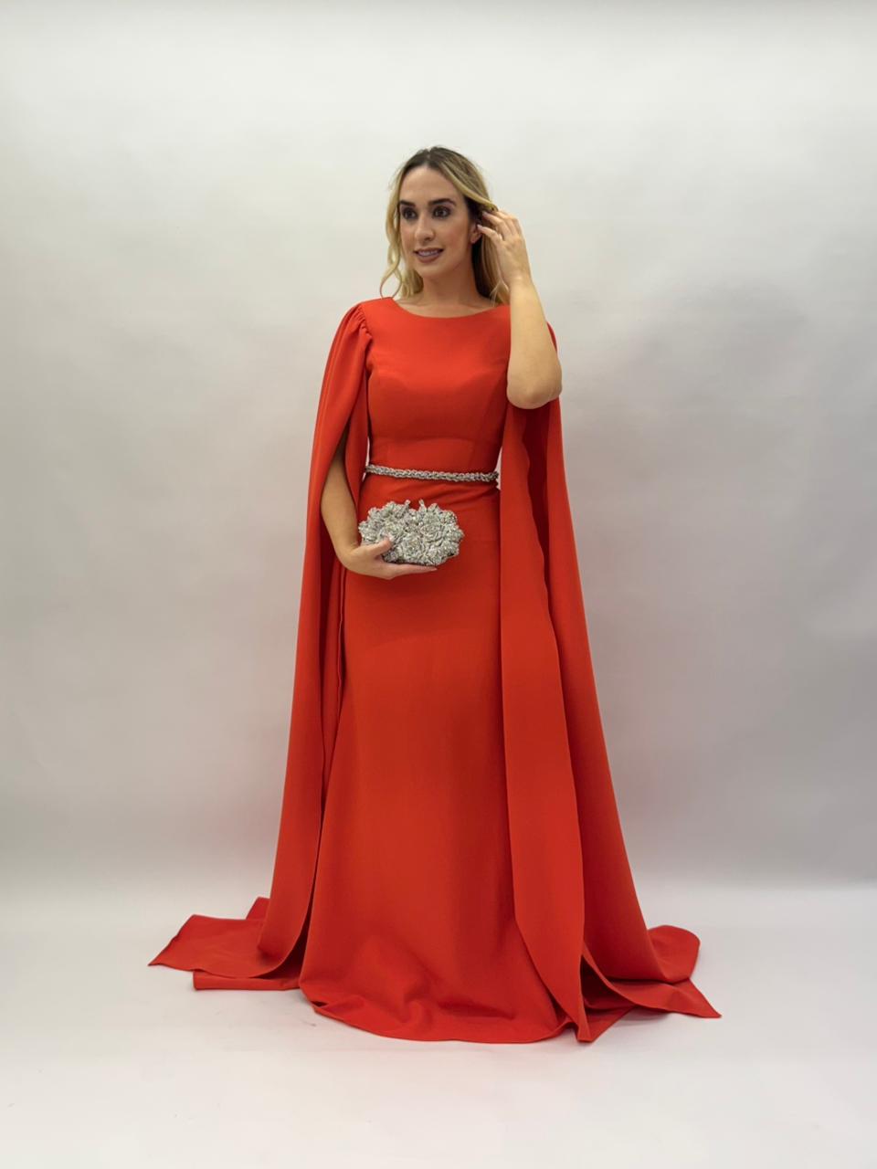 Vestido de Festa em crepe com capas longas - COD 1009