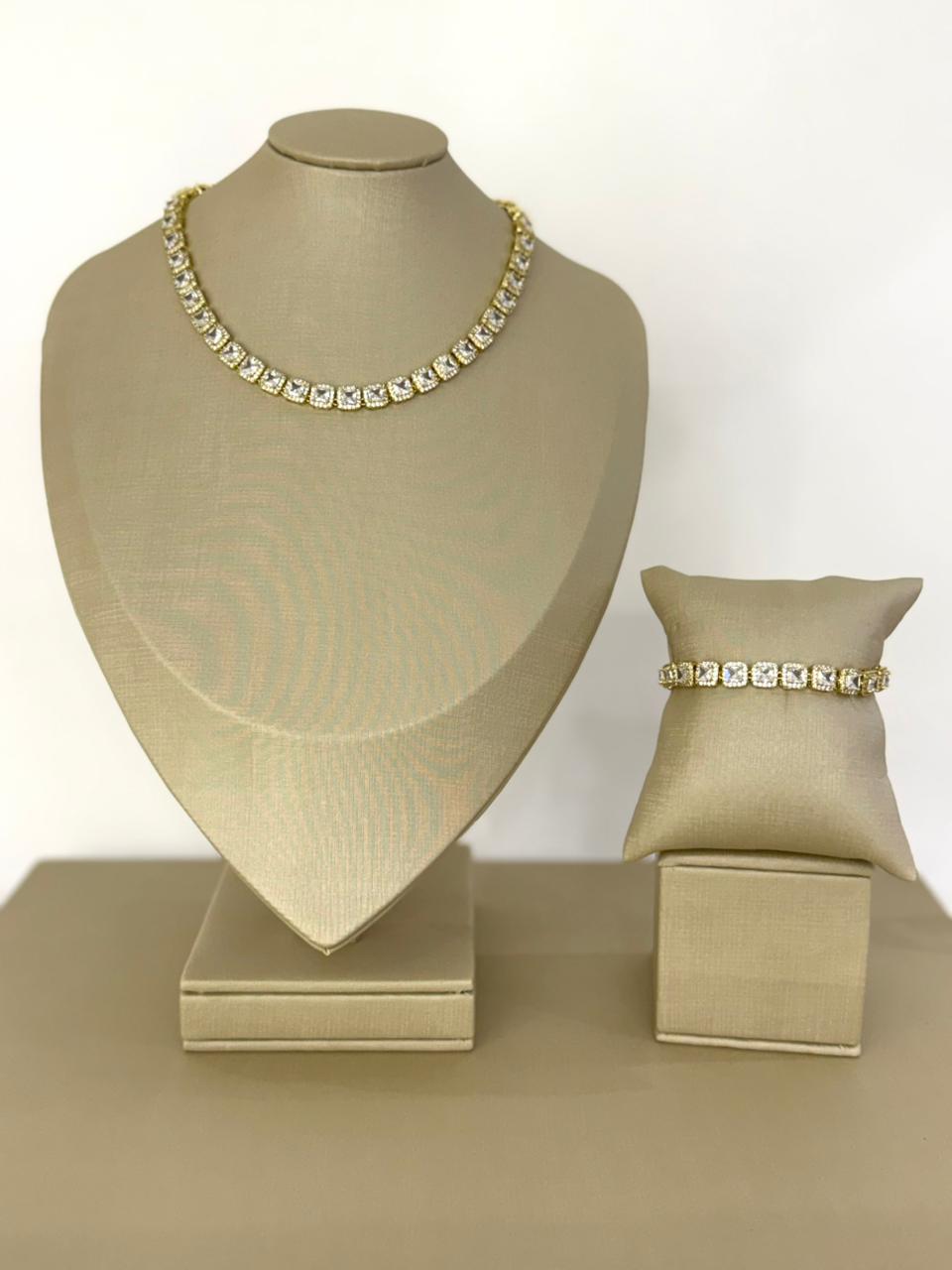 Conjunto Semijoia Riviera Quadrada Inspiração