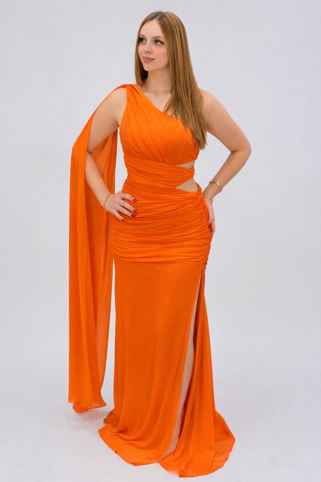 Vestido de festa um ombro com capa corpo drapeado recortes na cintura - COD 1015