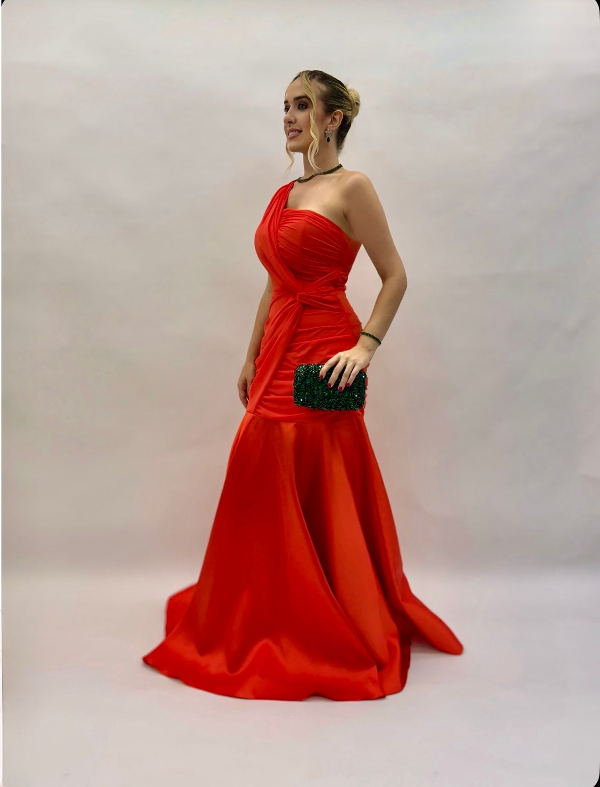 Vestido de Festa modelo sereia decote um ombro em zibeline e crepe - COD 1018