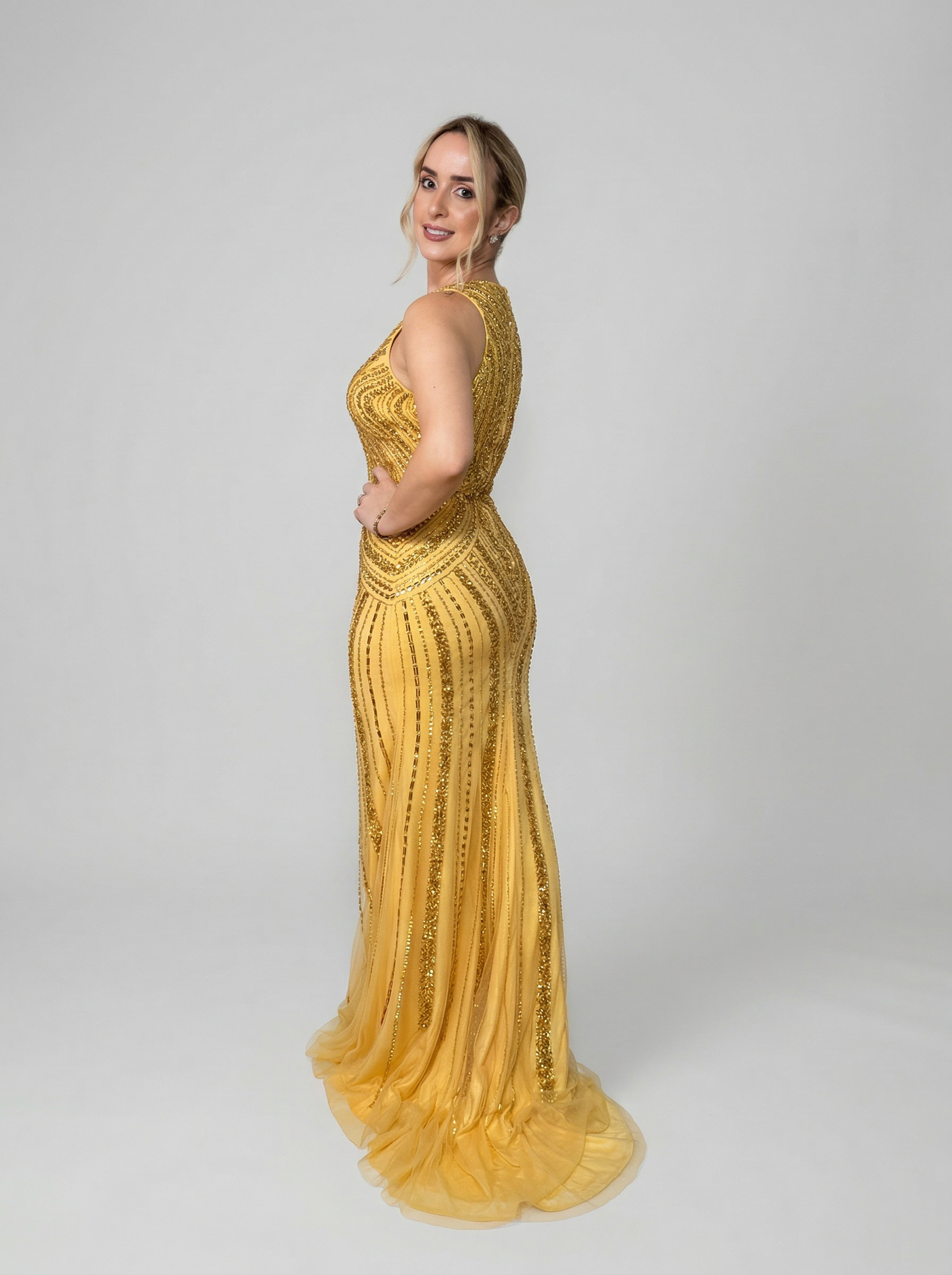 Vestido de Festa bordado em pedrarias decote regata - COD 5005