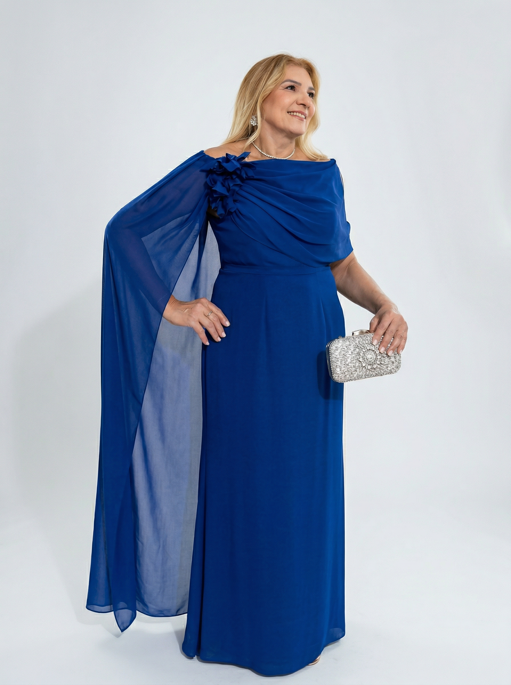 Vestido de festa em chiffon com capa lateral - COD 3001