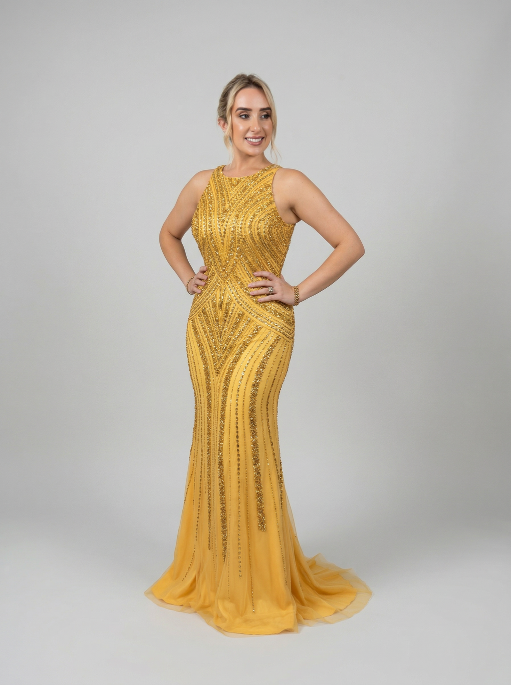 Vestido de Festa bordado em pedrarias decote regata - COD 5005