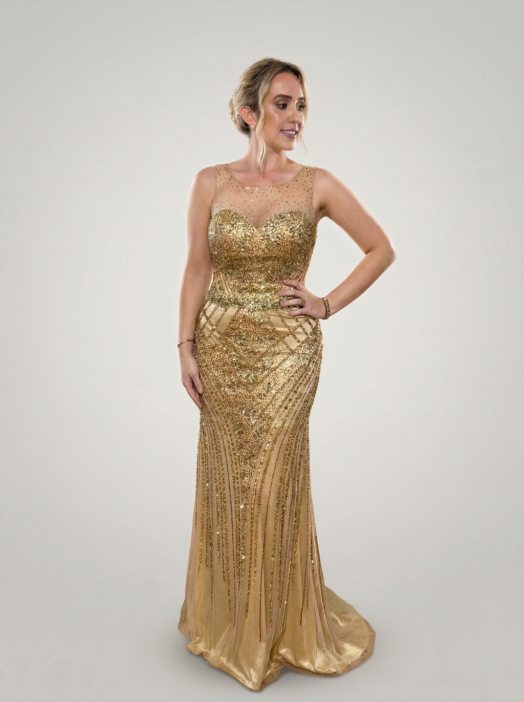 Vestido de Festa bodado em pedrarias semi sereia decote coração - COD 5004