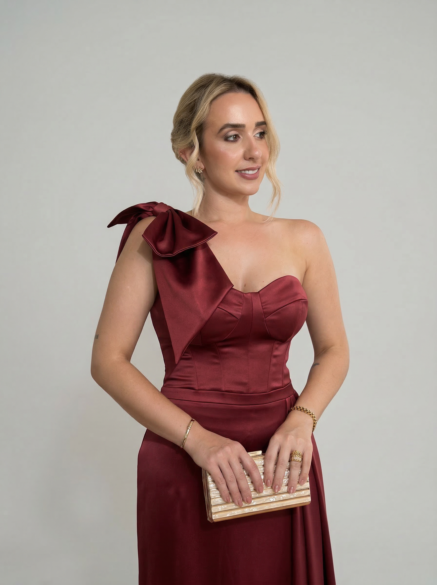 Vestido tomara que caia com laço em crepe acetinado - COD 2002