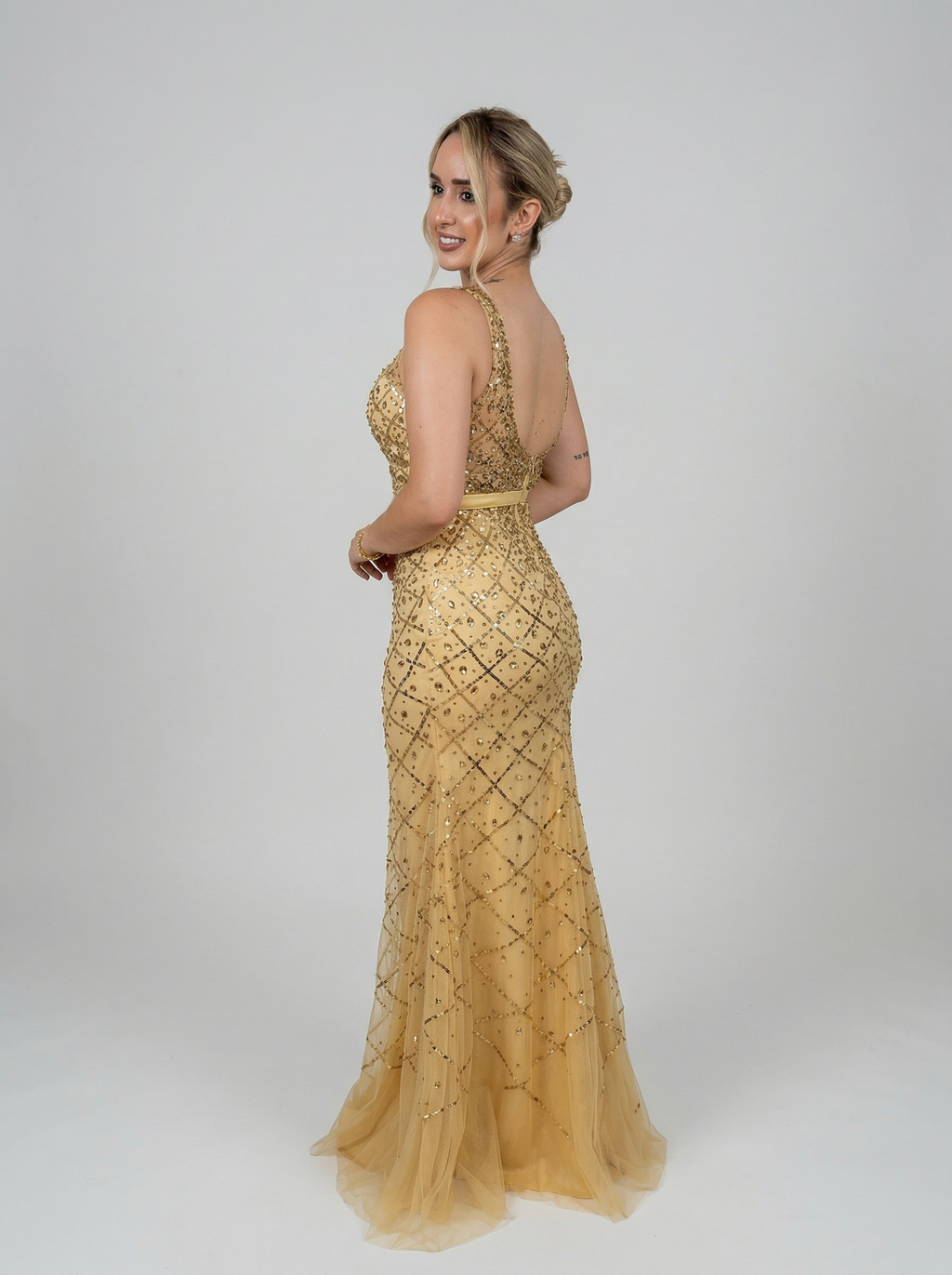 Vestido de Festa Bordado em pedrarias dourado - COD 5006