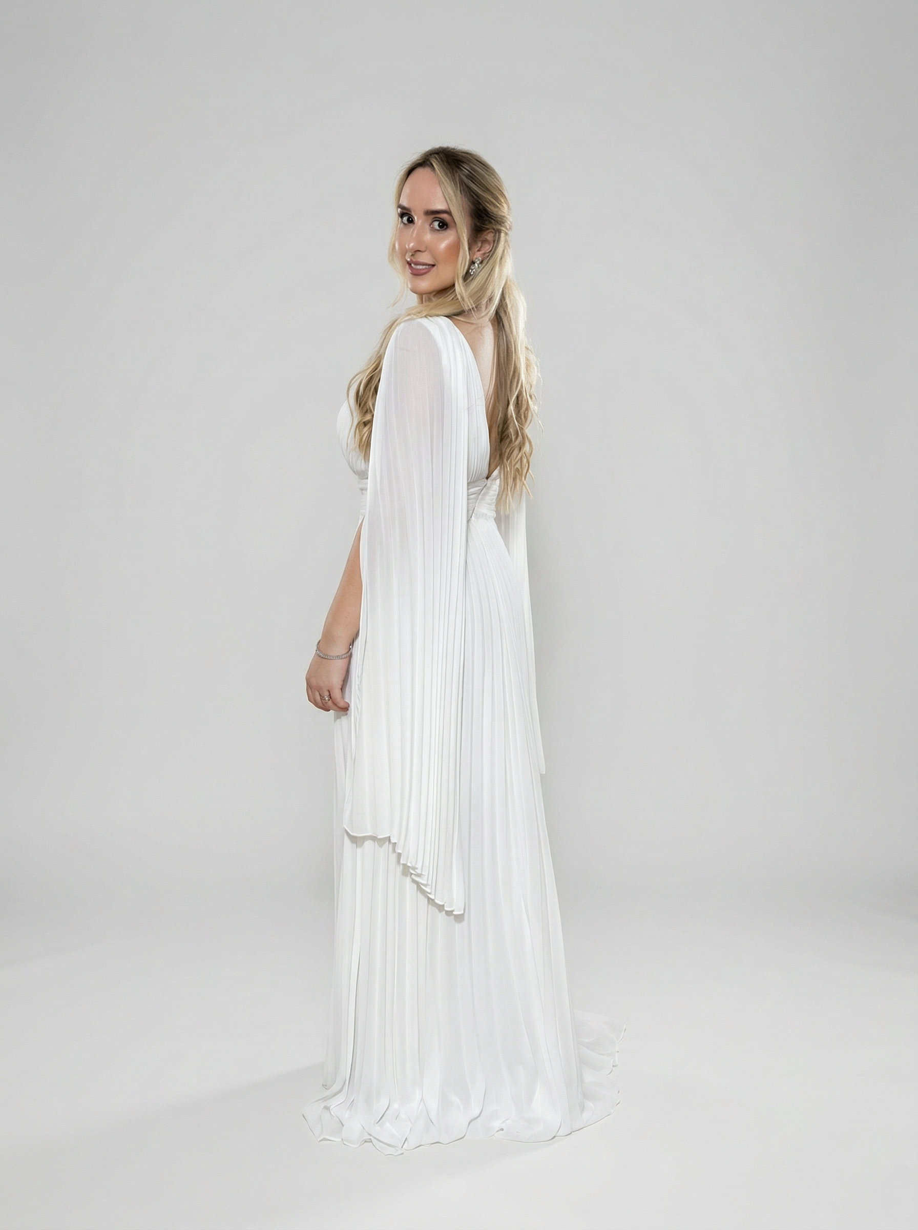 Vestido de noiva civil plissado com capa - COD 4002