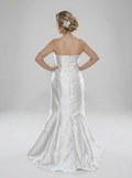 Vestido de noiva tomara que caia com decote de pontas assimetricas - COD 4003