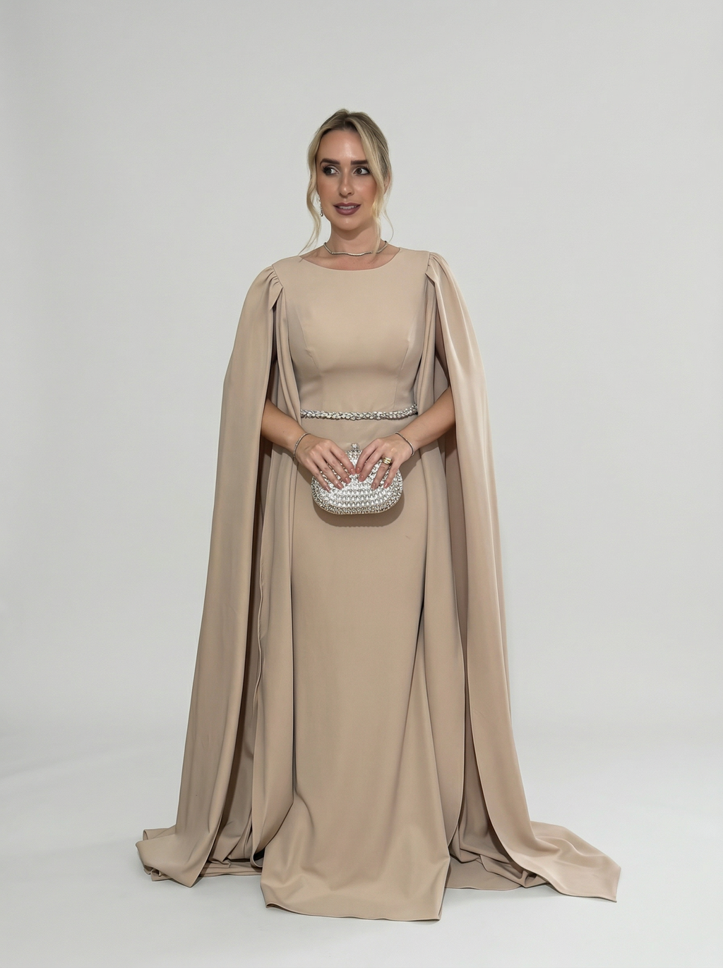 Vestido de Festa em crepe com capas longas - COD 1009
