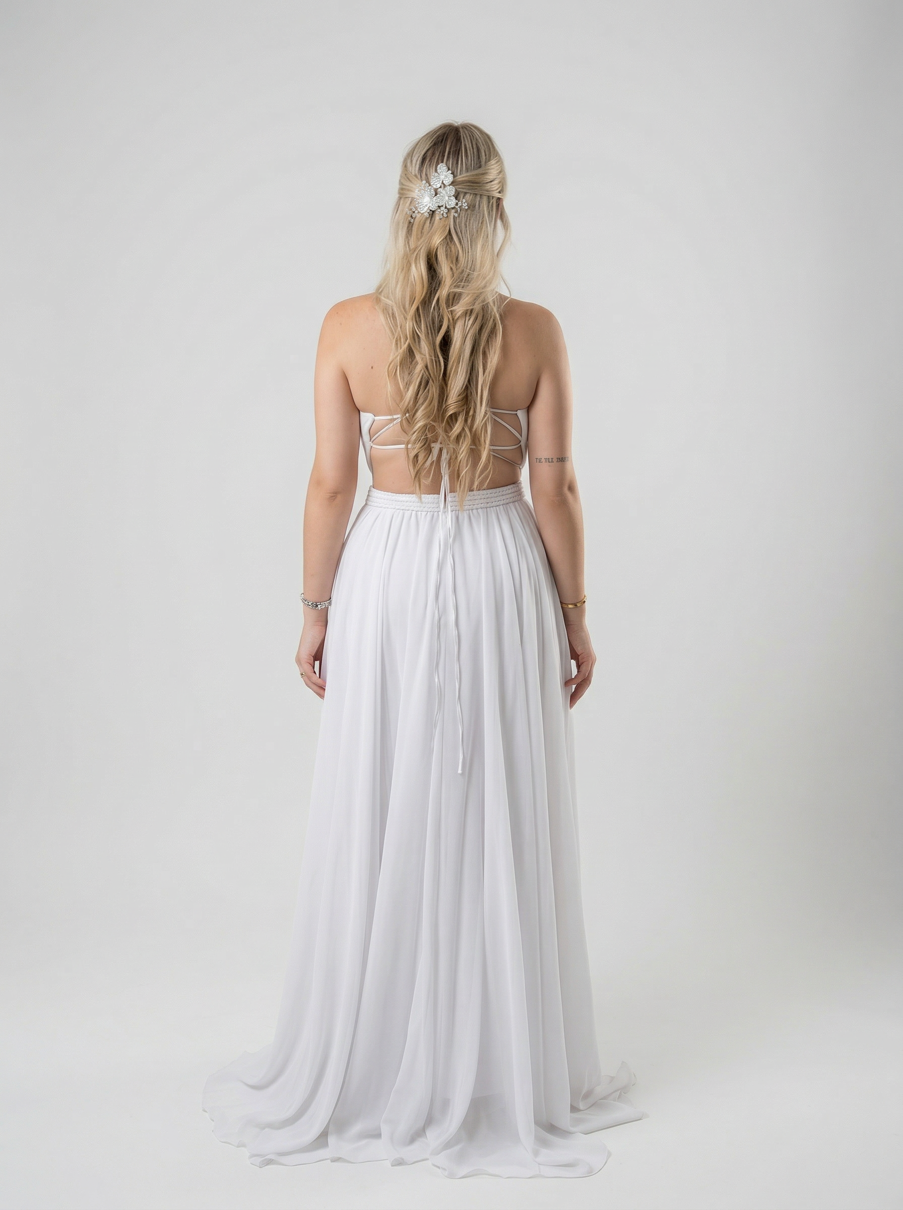 Vestido de Noiva com cinto em macrame - COD 2004
